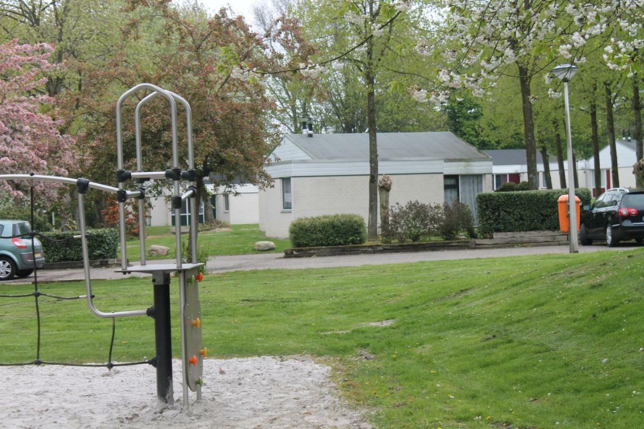 Rustige, Gelijkvloerse Vakantiewoning Met 2 Slaapkamers In Simpelveld, Zuid-Limburg Zewnętrze zdjęcie